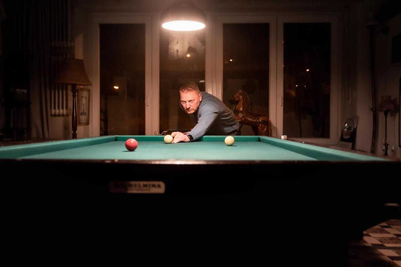 Hotel Huberty Kautenbach Екстериор снимка
